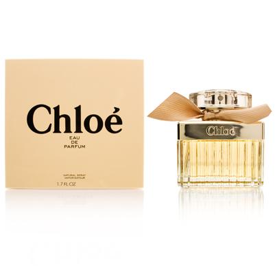 Chloe 