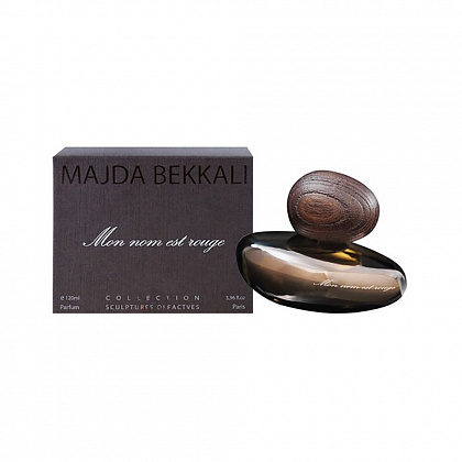Majda Bekkali Mon Nom Est Rouge 
